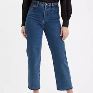 Size 24 Levi’s Rib Cage Straight Leg Blue Denim
